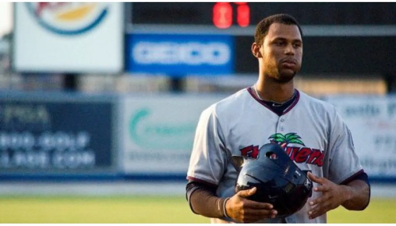 Aaron_Hicks