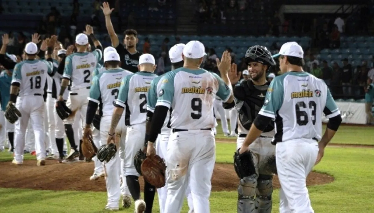 Bravos-Aguilas-2